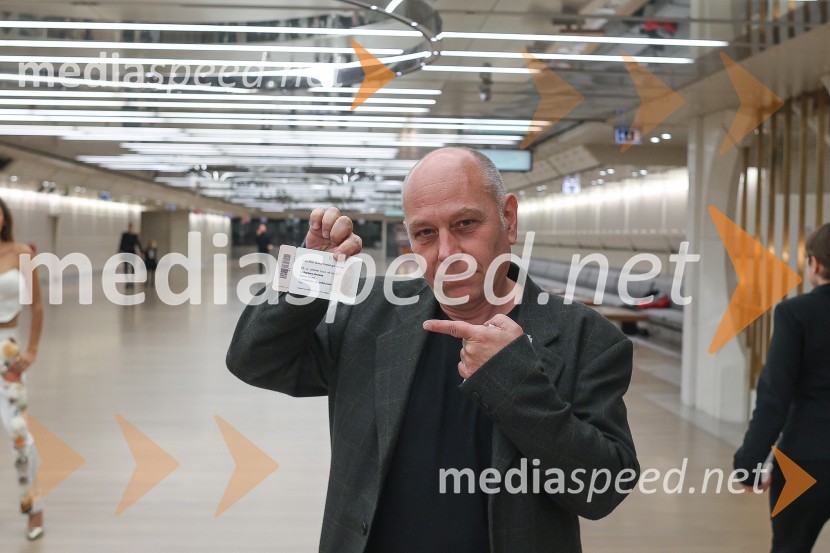  Milko Lazar, skladatelj, pianistDedek gre na jug, predpremiera filma