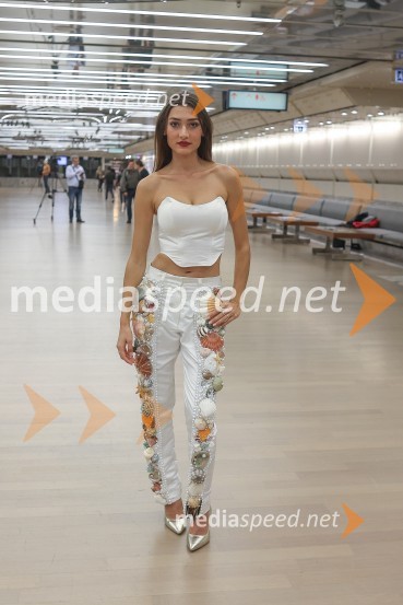  Zala Djurić, igralkaDedek gre na jug, predpremiera filma