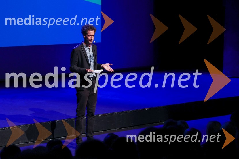 Dedek gre na jug, predpremiera filma