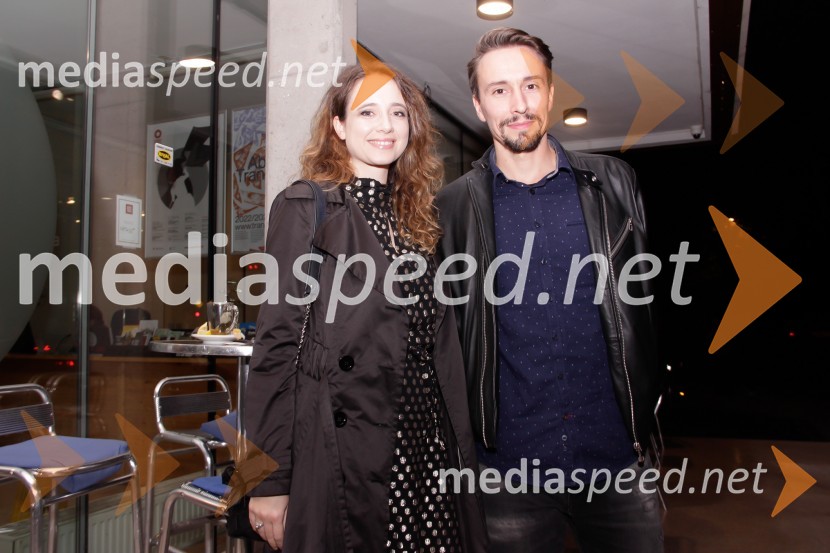  Barbara Kramar, Novartis v Sloveniji;  Jure Kopušar, igralecStrast, dojenček in rompompom, premiera stand-upa Vida Valiča