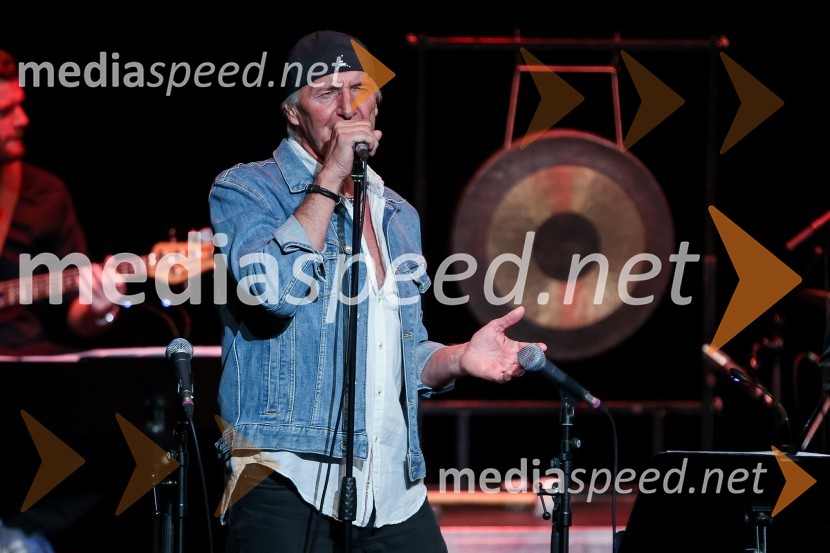  Janez  Bončina - Benč, pevecKoncert Orion v spomin Juretu Robežniku