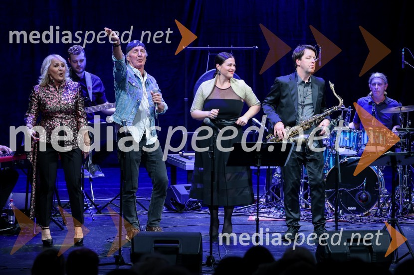  Alenka Godec, pevka;  Janez  Bončina - Benč, pevec;  Nuška Drašček, pevka;  Tadej Tomšič, dirigent, saksofonistKoncert Orion v spomin Juretu Robežniku