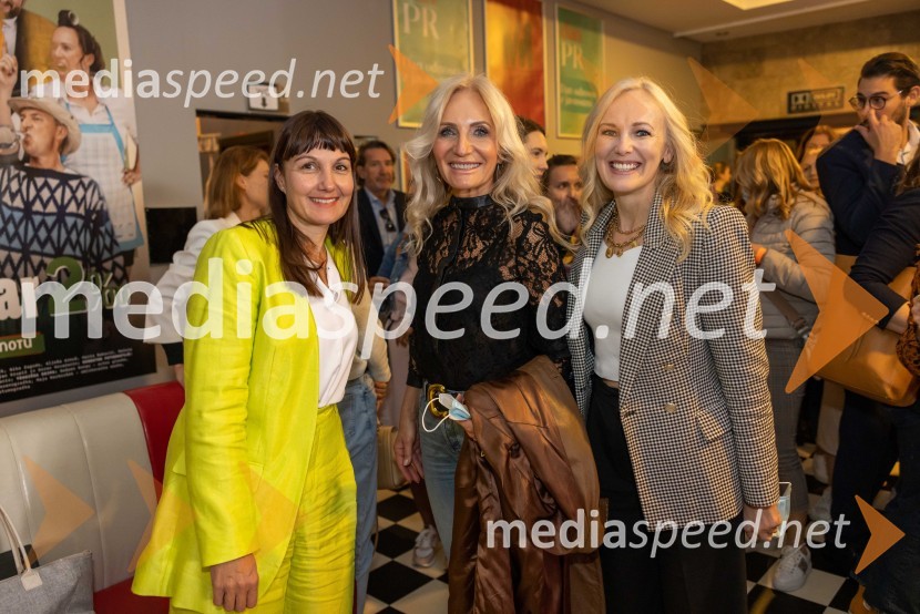  Uršula Menih Dokl, direktorica, Kreativna baza;  ... ;  ... DanPR, dan odnosov z javnostmi