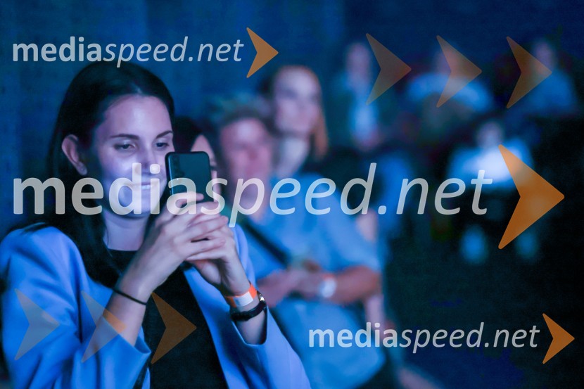 DanPR, dan odnosov z javnostmi