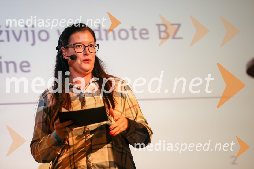  Nina Jakovljević, direktorica, DROM agencyDanPR, dan odnosov z javnostmi