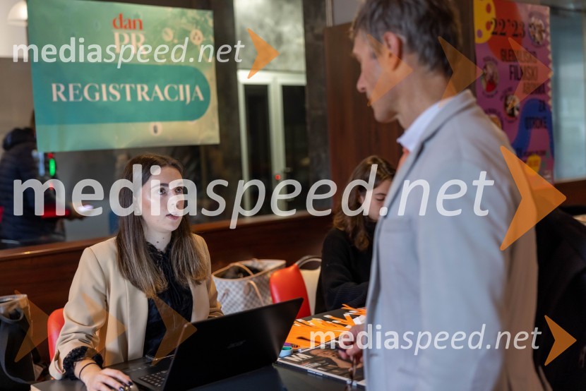 DanPR, dan odnosov z javnostmi