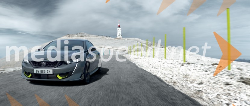 Peugeot na avtomobilskem salonu v Parizu 2022