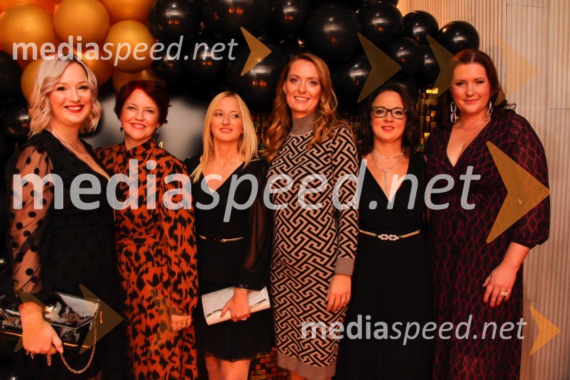 Nepremagljiva ženska 2022 je Valerija Čarman