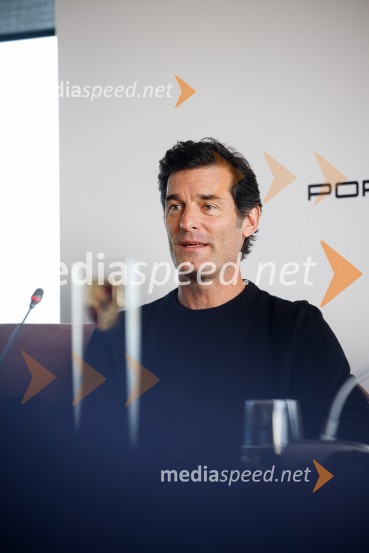  Mark Webber, nekdanji voznik Formule 1Mark Webber, nekdanji voznik F1 in Nika Zupanc, slovenska industrijska oblikovalka na novinarski konferenci Wild at Heart