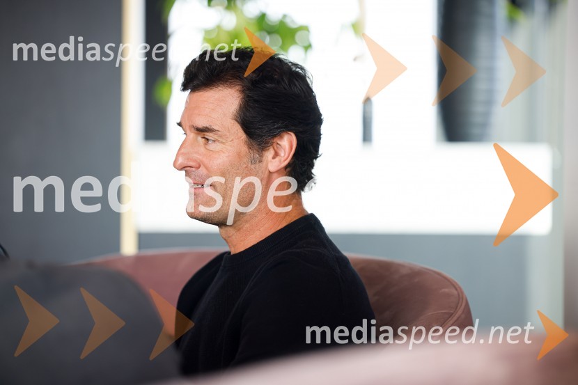  Mark Webber, nekdanji voznik Formule 1Mark Webber, nekdanji voznik F1 in Nika Zupanc, slovenska industrijska oblikovalka na novinarski konferenci Wild at Heart