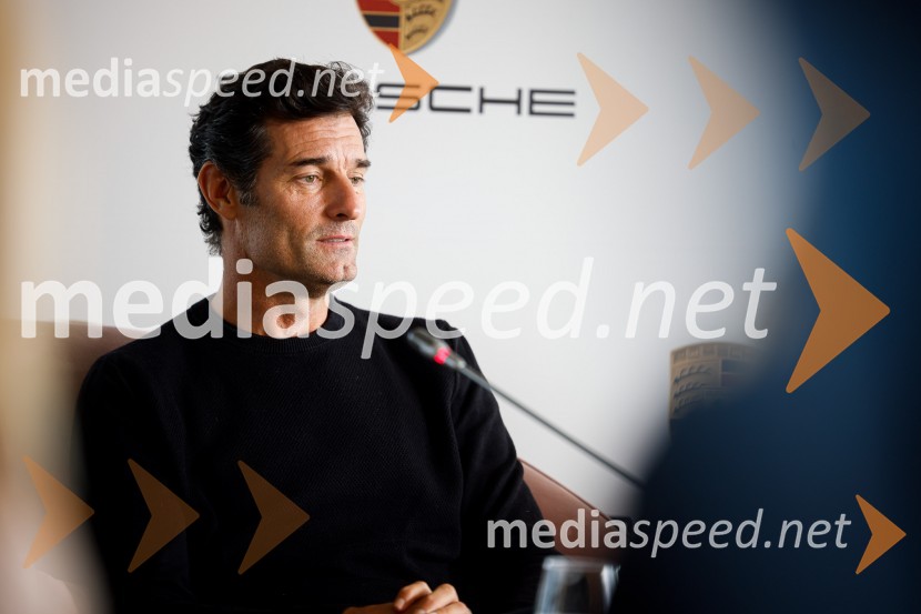  Mark Webber, nekdanji voznik Formule 1Mark Webber, nekdanji voznik F1 in Nika Zupanc, slovenska industrijska oblikovalka na novinarski konferenci Wild at Heart