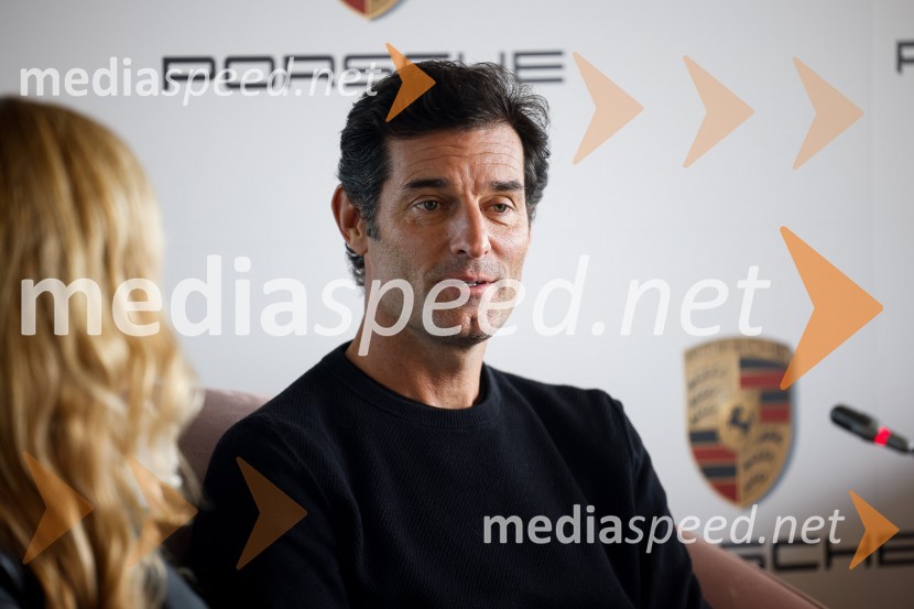  Mark Webber, nekdanji voznik Formule 1Mark Webber, nekdanji voznik F1 in Nika Zupanc, slovenska industrijska oblikovalka na novinarski konferenci Wild at Heart