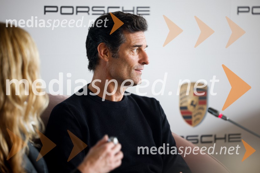  Mark Webber, nekdanji voznik Formule 1Mark Webber, nekdanji voznik F1 in Nika Zupanc, slovenska industrijska oblikovalka na novinarski konferenci Wild at Heart