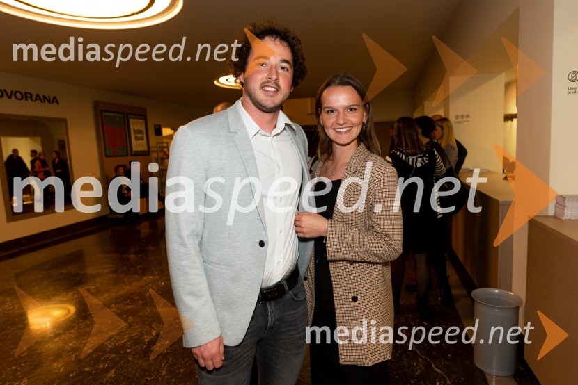 POGLEJ ME!, premiera v gledališču Celje