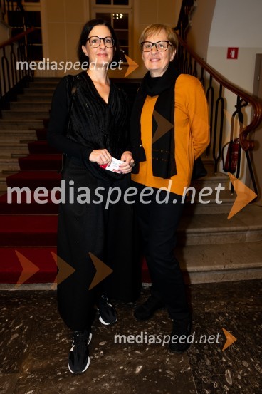 POGLEJ ME!, premiera v gledališču Celje