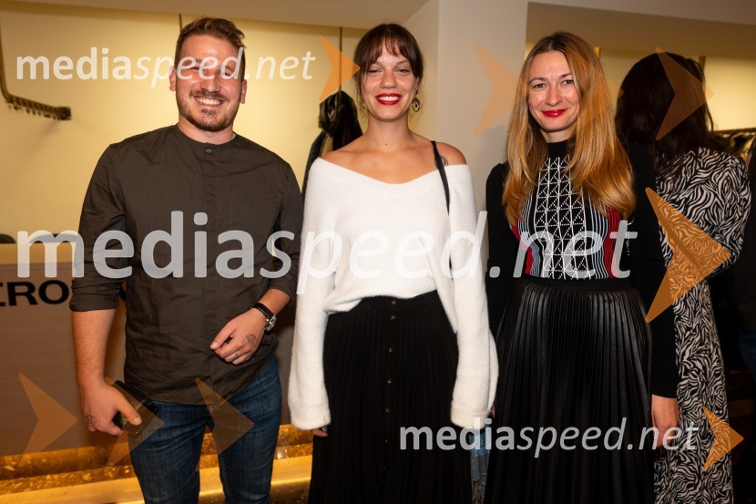 POGLEJ ME!, premiera v gledališču Celje