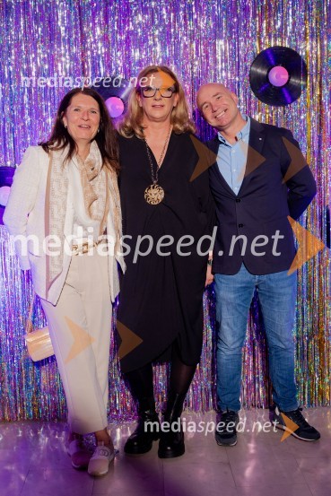  ... ;  Urša Alič, direktorica, Špas teater;  ... Vročica V ŽIVO! v Špas teatru