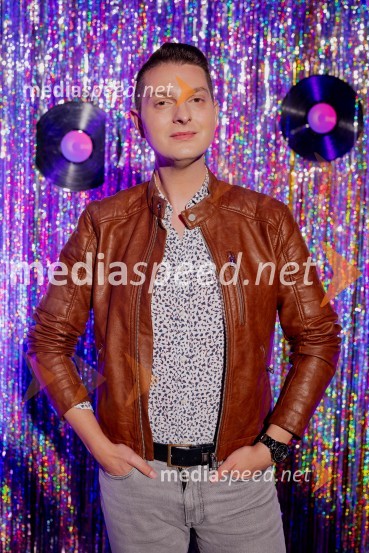  Damjan Murko, pevecVročica V ŽIVO! v Špas teatru