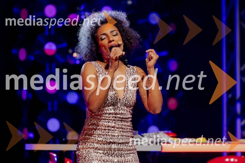  Irena Yebuah Tiran, operna pevkaVročica V ŽIVO! v Špas teatru