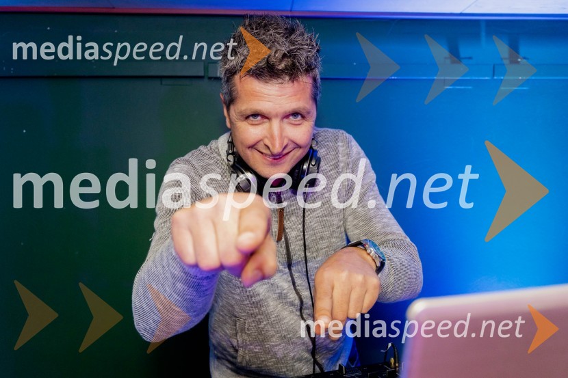 Vročica V ŽIVO! v Špas teatru