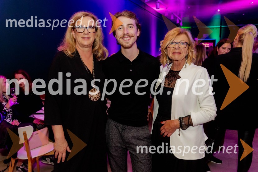  Urša Alič, direktorica, Špas teater;  Žiga Flajnik, kostumograf;  ... Vročica V ŽIVO! v Špas teatru