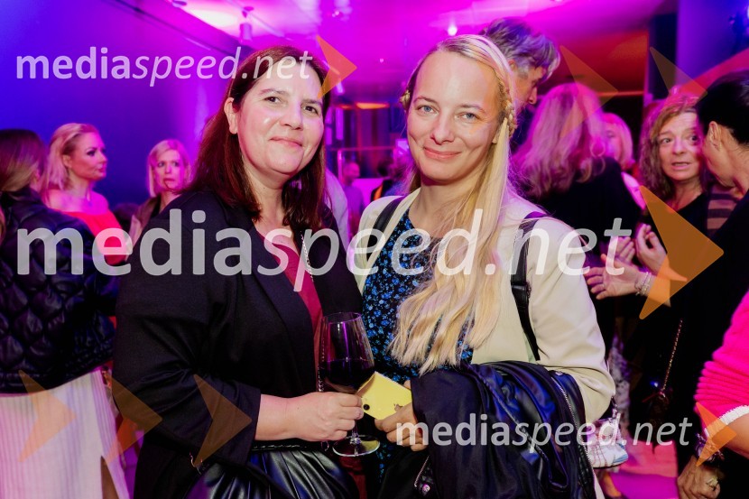  Teja Pelko, novinarka, Svet24;  ... Vročica V ŽIVO! v Špas teatru