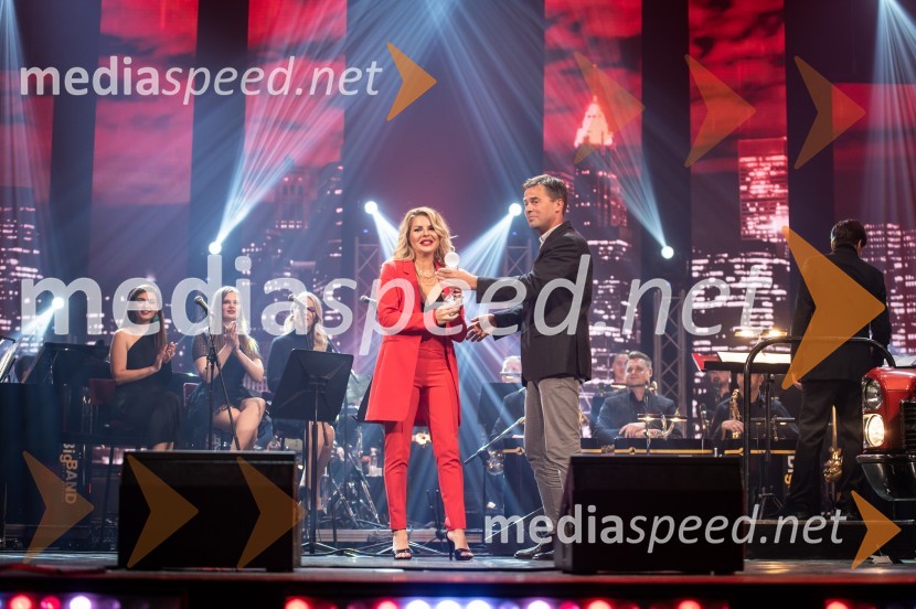  Neža Buh-Neisha, glasbenica;  Darko Pukl, glavni urednik, Radio SiFrišno Fresh, dan nove slovenske glasbe 2022