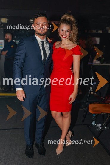  Žan Hauptman, pevec, klaviaturist;  Saša Lešnjek, pevka, igralkaFrišno Fresh, dan nove slovenske glasbe 2022