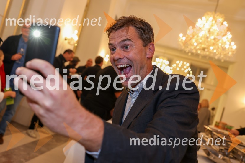  Darko Pukl, glavni urednik, Radio SiFrišno Fresh, dan nove slovenske glasbe 2022