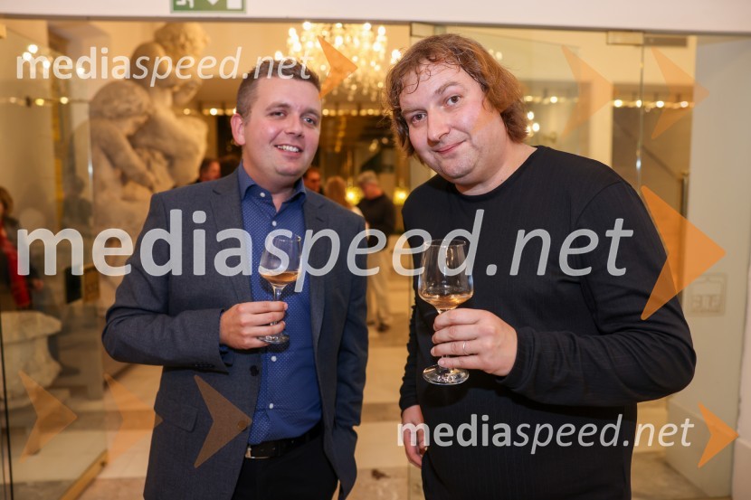  Robert Levstek,  odgovorni urednik Radia Maribor, moderator prireditev;  Gregor Stermecki, urednik, Radio MariborFrišno Fresh, dan nove slovenske glasbe 2022