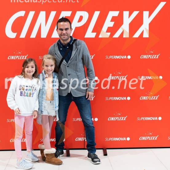  ... ;  ... ;  Jernej Damjan, nekdanji smučarski skakalecKung Fu Tačke, premiera filma v Cineplexx Ljubljana