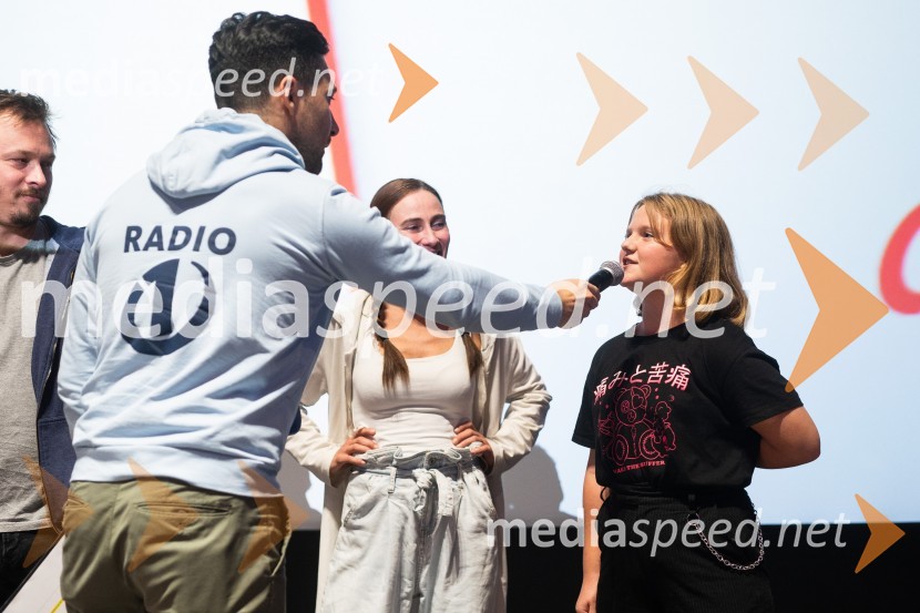  Haris Zulić, radijski voditelj, Radio 1;  ... Kung Fu Tačke, premiera filma v Cineplexx Ljubljana