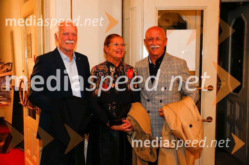  Andrej Guček, zdravnik;  Polona  Praprotnik;  Frane Praprotnik, podjetnikPrometej, premiera antičnega mita z mednarodno zasedbo