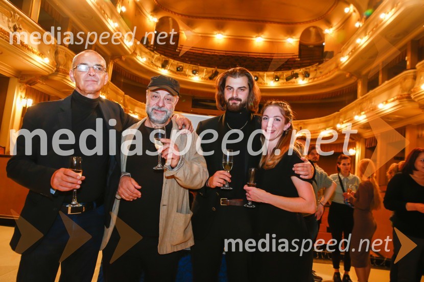   Igor  Samobor, igralec;  Gábor  Tompa, režiser;  Domen Novak, igralec ;  Eva Jesenovec, igralkaPrometej, premiera antičnega mita z mednarodno zasedbo