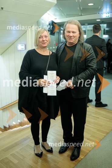  Darja Žontar;  Tomaž Žontar, vodja razvoja storitev in inovacij, Europlakat d.o.o.Faso Danse Théâtre: WAKATT, premiera v Cankarjevem domu