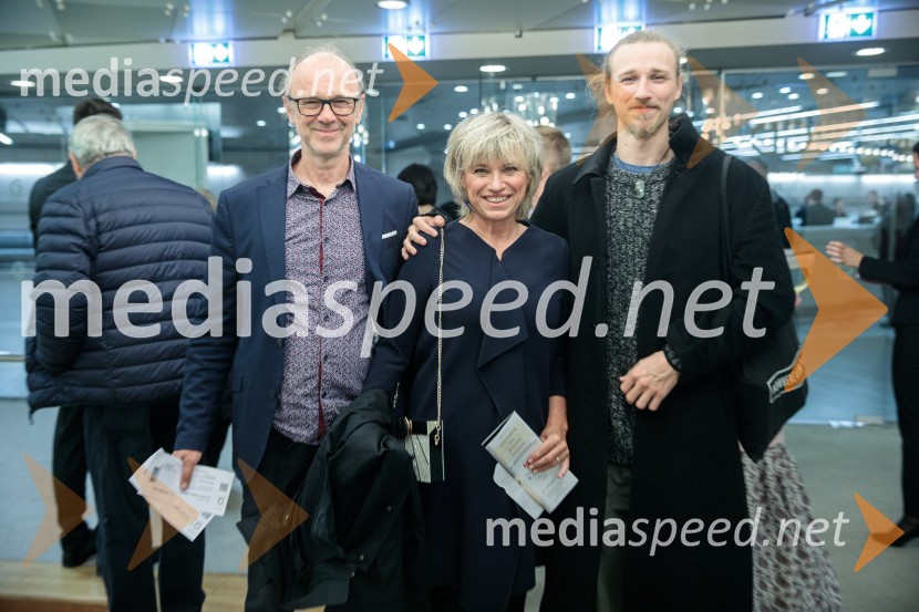  Lojze Krajnčan, skladatelj, aranžer in dirigent;  Romana  Krajnčan, pevka;  Žigan Krajnčan, igralec, plesalec, koreografFaso Danse Théâtre: WAKATT, premiera v Cankarjevem domu