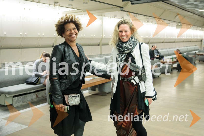  Maša Kagao Knez, koreografinja, plesalka;  Urša Rupnik, plesalka in koreografinjaFaso Danse Théâtre: WAKATT, premiera v Cankarjevem domu