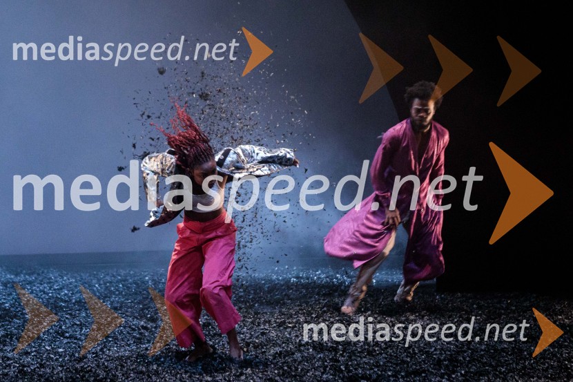  Jolie Ngemi;  ... Faso Danse Théâtre: WAKATT, premiera v Cankarjevem domu