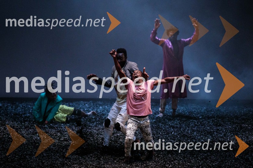  Adonis NebieFaso Danse Théâtre: WAKATT, premiera v Cankarjevem domu