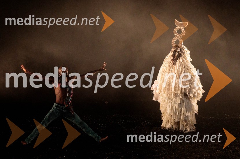  Ahmed SouraFaso Danse Théâtre: WAKATT, premiera v Cankarjevem domu