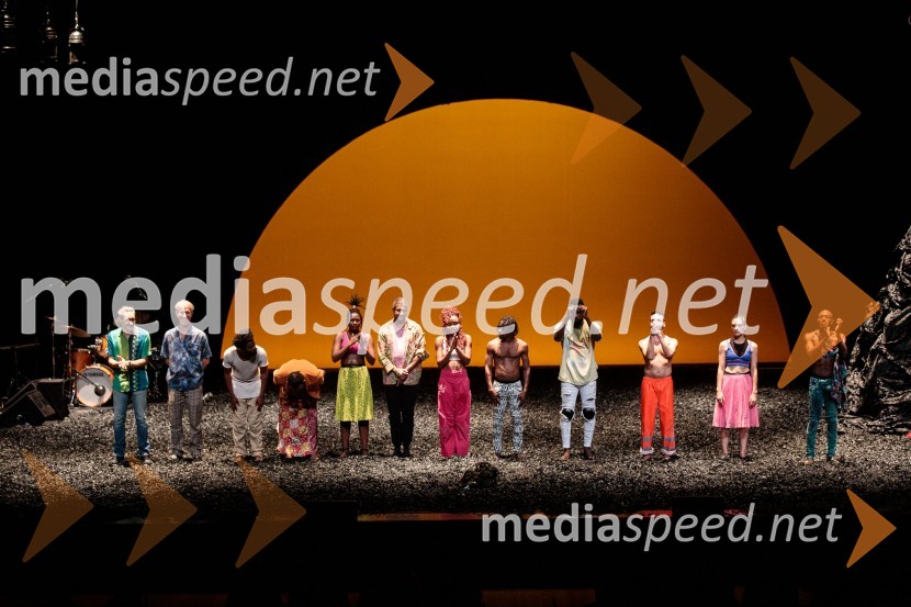  ... ;  ... ;  ... ;  Sayouba Sigué;  ... ;  ... ;  Jolie Ngemi;  Adonis Nebie;  Jean-Robert Koudogbo Kiki;  Marco Labellarte;  Marion Alzieu, plesalka, igralka;  Ahmed SouraFaso Danse Théâtre: WAKATT, premiera v Cankarjevem domu