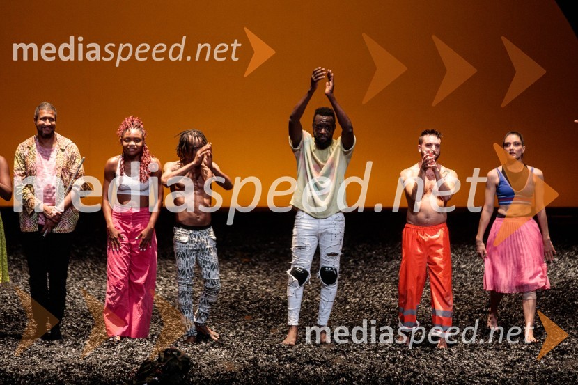  ... ;  Jolie Ngemi;  Adonis Nebie;  Jean-Robert Koudogbo Kiki;  Marco Labellarte;  Marion Alzieu, plesalka, igralkaFaso Danse Théâtre: WAKATT, premiera v Cankarjevem domu