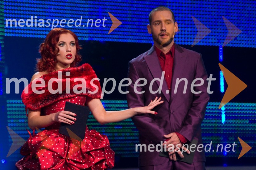 Maja Martina Merljak in Peter Poles, voditeljski par Eme 09EMA 2009, finale