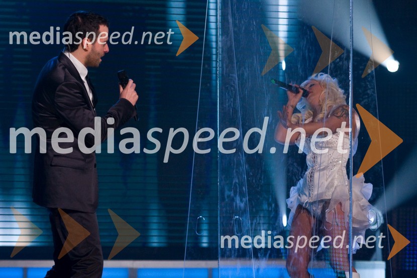 Rudi Bučar in Alya, pevcaEMA 2009, finale