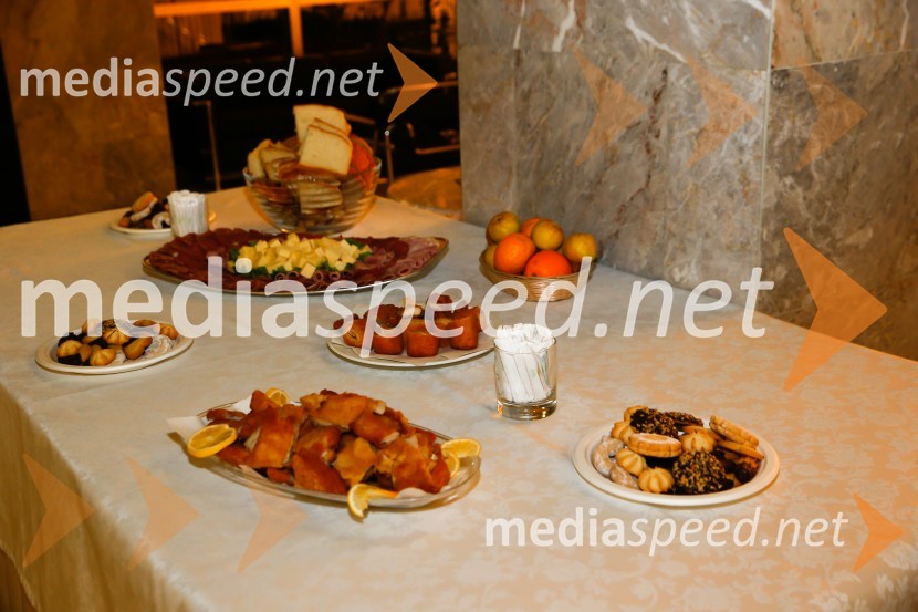 Pravljice našega otroštva, premiera v SNG Nova Gorica