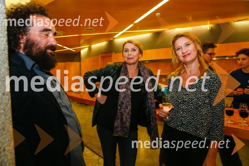   Jure Novak, režiser, direktor, Prešernovo gledališče Kranj;  Darja Reichman, igralka;  Vesna Pernarčič, igralkaPravljice našega otroštva, premiera v SNG Nova Gorica