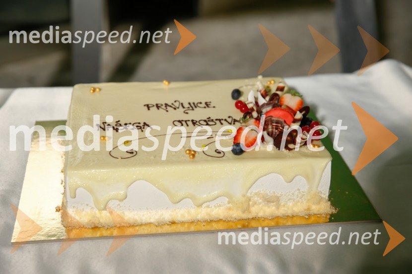 Pravljice našega otroštva, premiera v SNG Nova Gorica