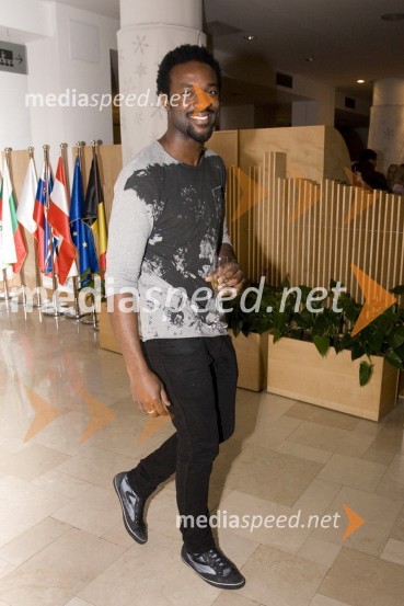 Chudi , koreograf Karmen StavecEMA 2009, finale