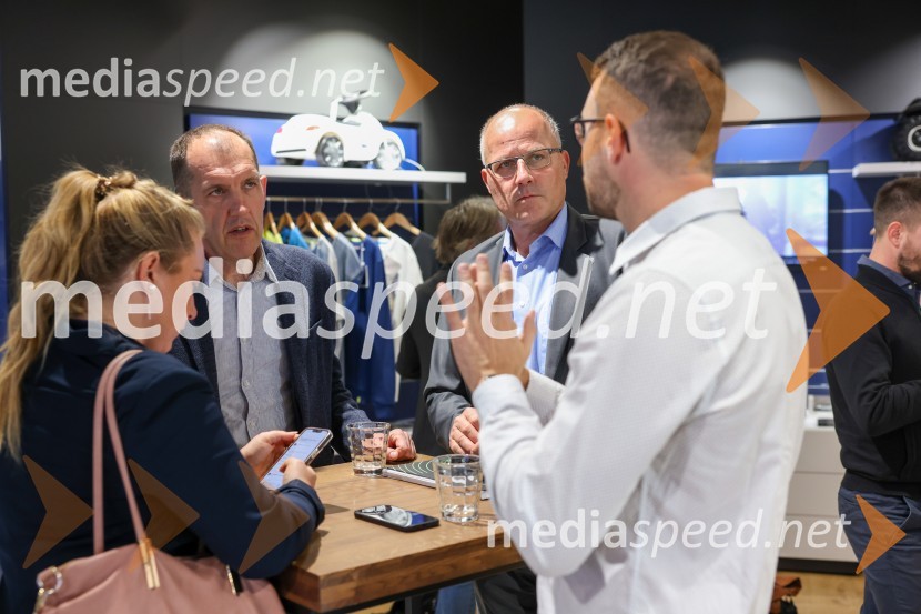  Dušan Lukič, Porsche Slovenija;  ... Vrhunska e-mobilnost, konferenca