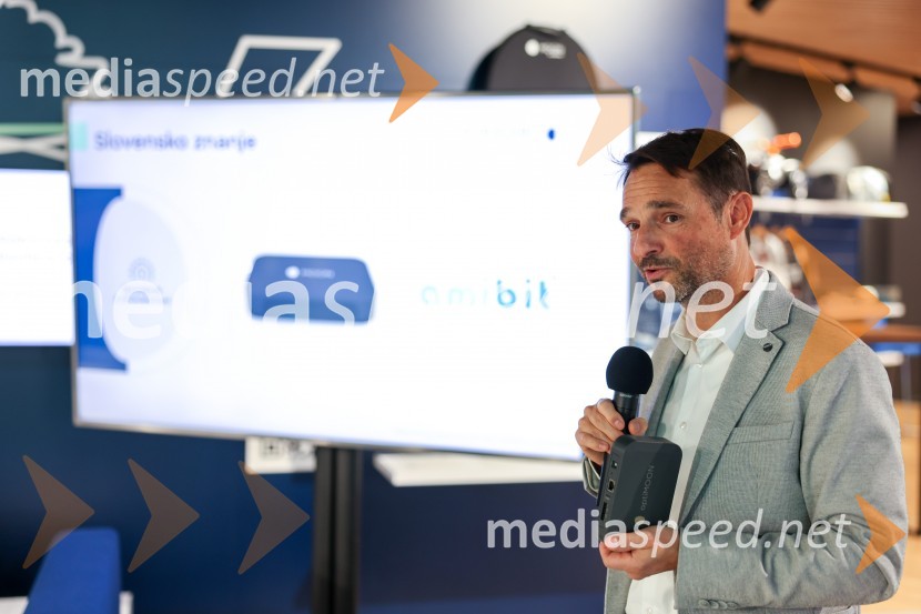  Danilo Ferjančič, generalni direktor Porsche Slovenija d.o.oVrhunska e-mobilnost, konferenca